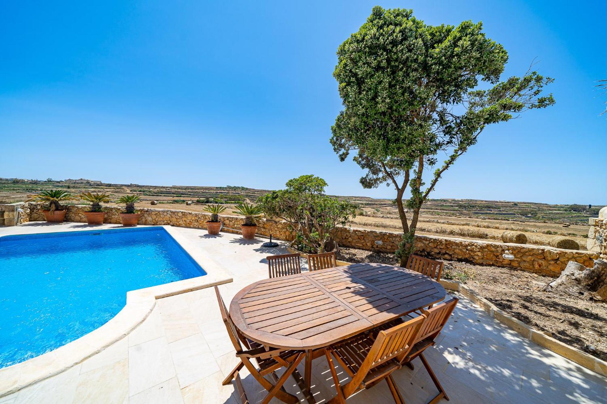 Lonza Gharb Farmhouse Exteriér fotografie