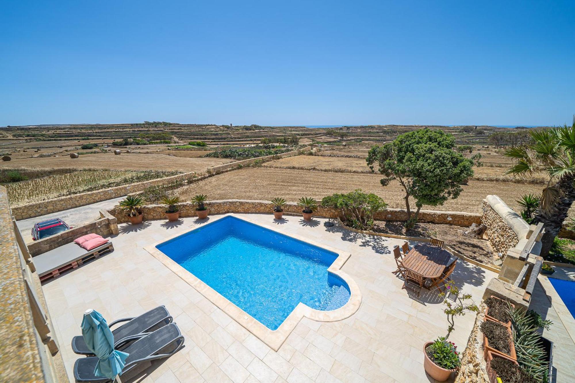 Lonza Gharb Farmhouse Exteriér fotografie